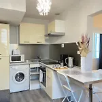 Apartment Victoria *