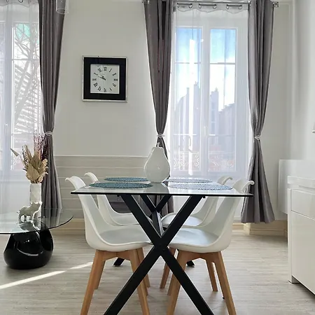 Apartment Victoria Vichy