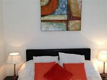 Victoria Apartment